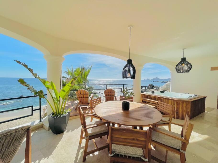 Beach Front Casa Bruma Jacuzzi With Massage Villa Cabo San Lucas Luaran gambar